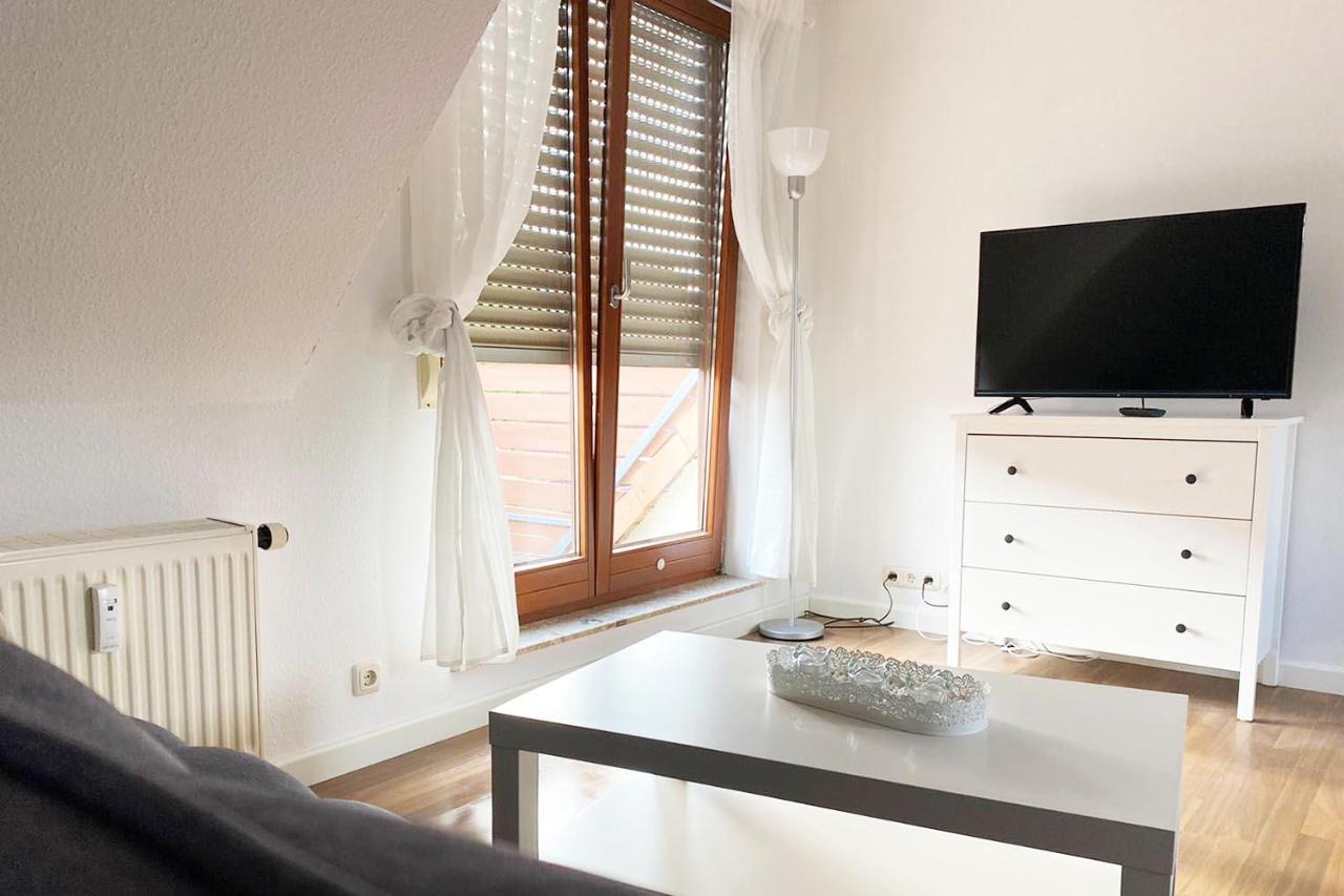 Schoenes 1 Zimmer Apartment Mit Dachterrasse غلاوخاو المظهر الخارجي الصورة